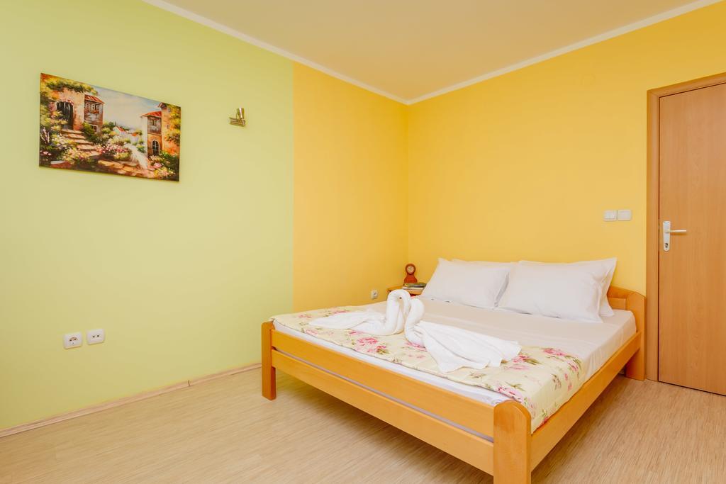 Spacious Central Magik 科托尔 外观 照片
